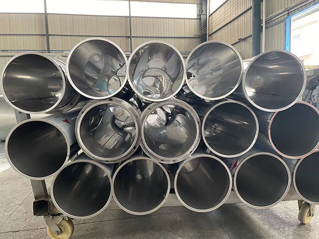 南昌不鏽鋼焊（hàn）接風管廠家